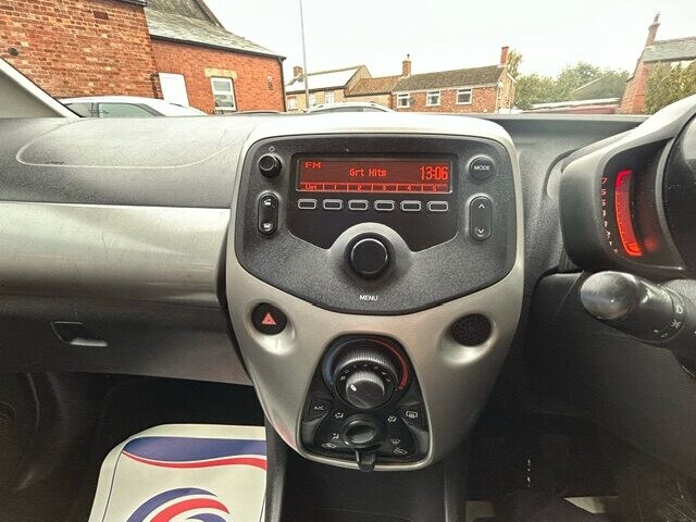 Used Toyota AYGO 2016 for sale - 76182559: Photo 14