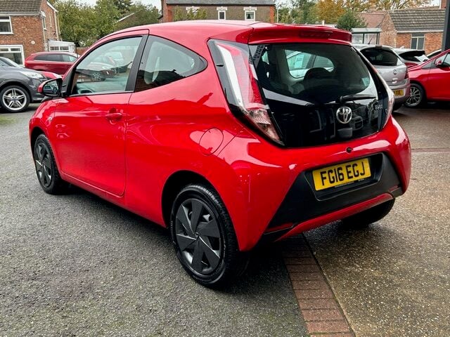 Used Toyota AYGO 2016 for sale - 76182559: Photo 5