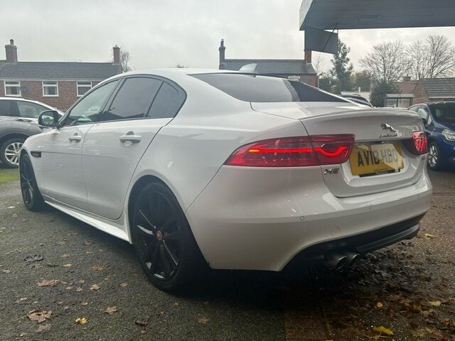 Used Jaguar XE 2018 for sale - 76518544: Photo 7