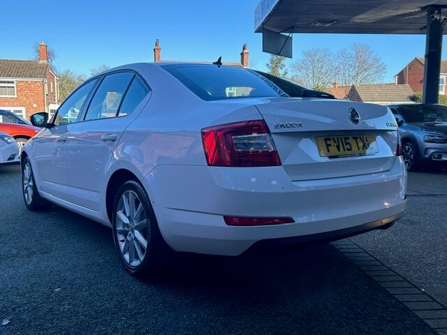 Used Skoda Octavia 2015 for sale - 77555942: Photo 5