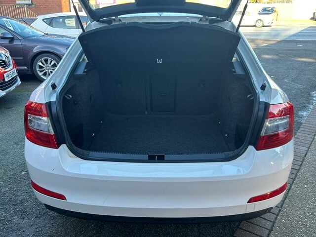 Used Skoda Octavia 2015 for sale - 77555942: Photo 8
