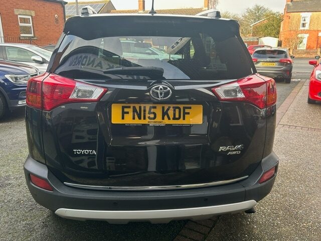 Used Toyota RAV4 2015 for sale - 76653846: Photo 4