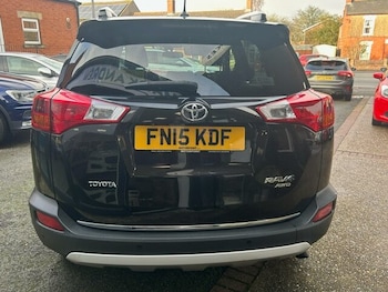 Used Toyota RAV4 2015 for sale - 76653846: Photo