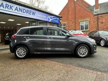 Used Kia Rio 2017 for sale - 77474680: Photo