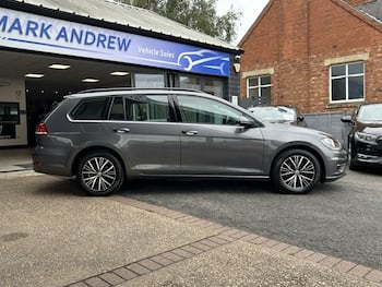 Used Volkswagen Golf 2017 for sale - 79781820: Photo