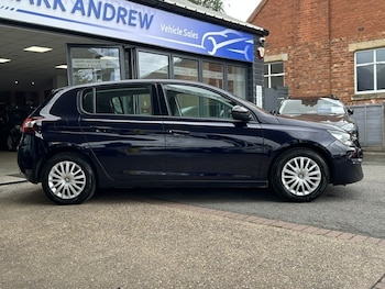 Used Peugeot 308 2014 for sale - 79600127: Photo