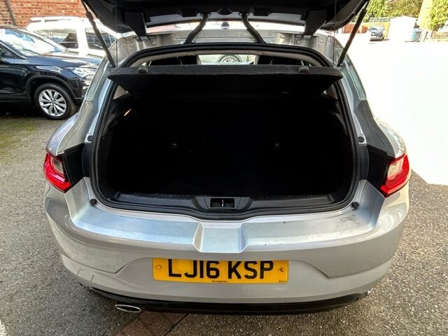 Used Renault Megane 2016 for sale - 75760554: Photo 11