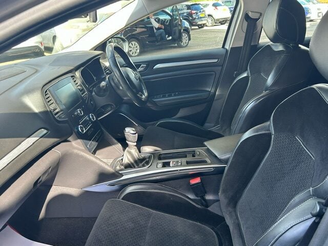 Used Renault Megane 2016 for sale - 75760554: Photo 9