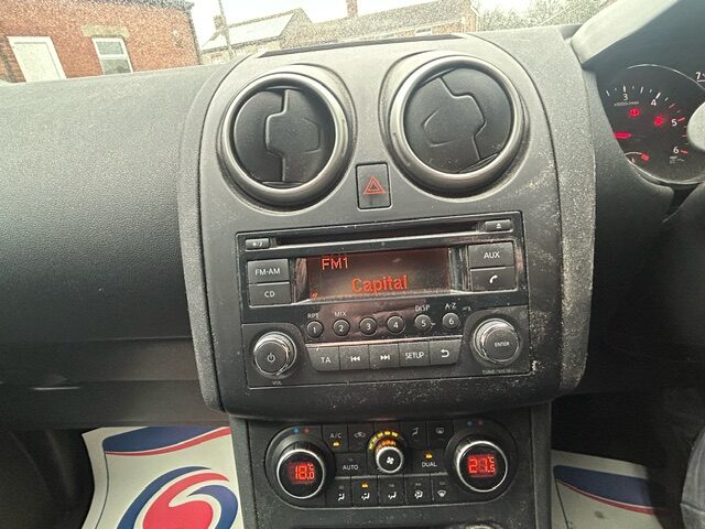 Used Nissan Qashqai 2012 for sale - 77776444: Photo 14