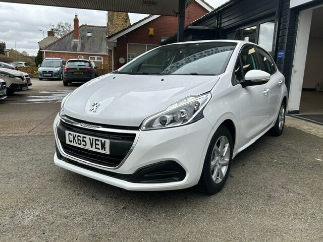 Used Peugeot 208 2015 for sale - 77846653: Photo 6