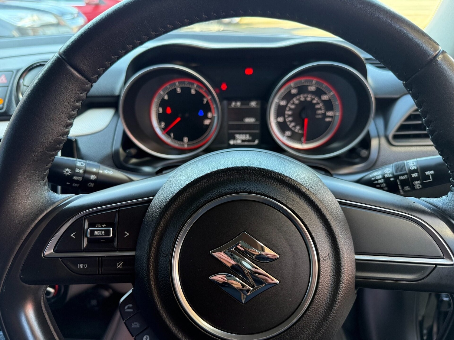 Used Suzuki Swift 2017 for sale - 77935819: Photo 12