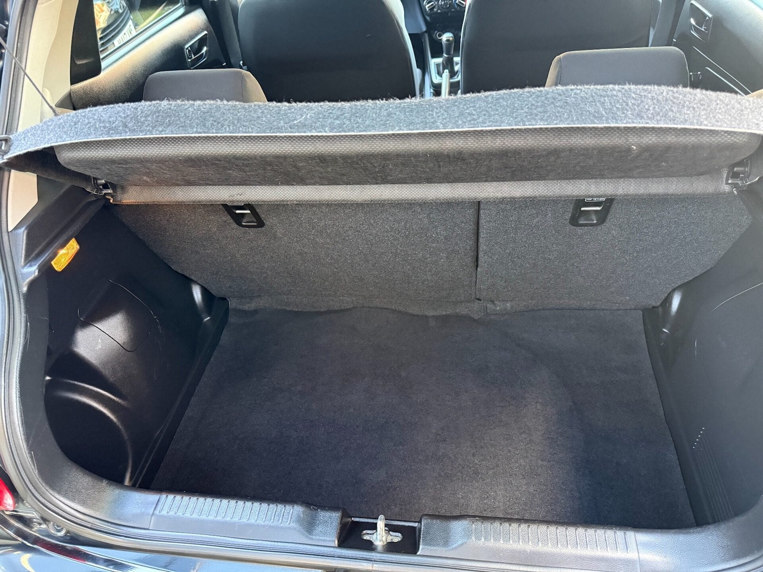 Used Suzuki Swift 2017 for sale - 77935819: Photo 15