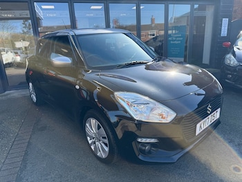 Used Suzuki Swift 2017 for sale - 77935819: Photo