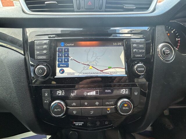 Used Nissan Qashqai 2015 for sale - 77260975: Photo 14