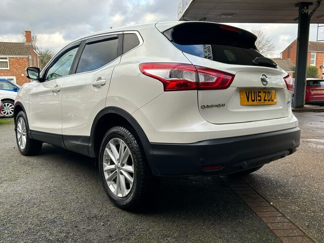 Used Nissan Qashqai 2015 for sale - 77260975: Photo 5