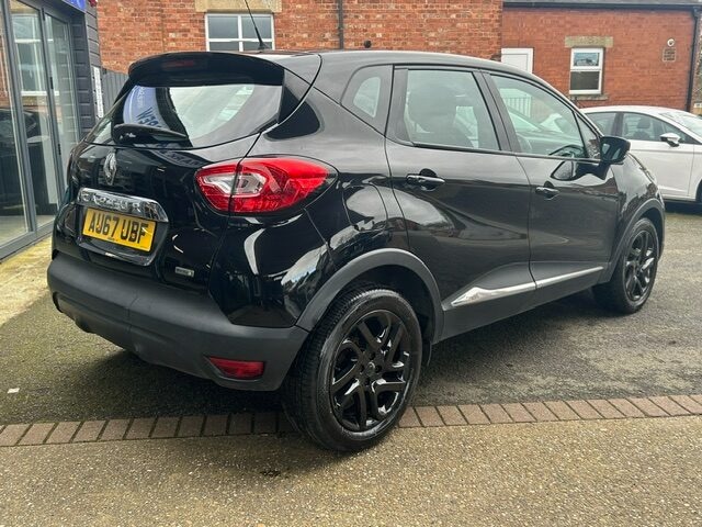 Used Renault Captur 2017 for sale - 77873526: Photo 3