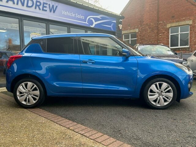 Used Suzuki Swift 2018 for sale - 76653851: Photo 2