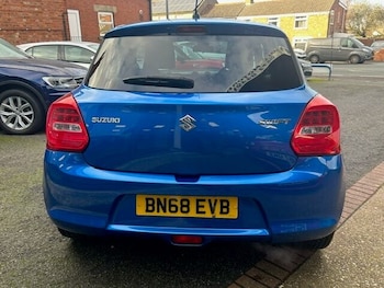 Used Suzuki Swift 2018 for sale - 76653851: Photo