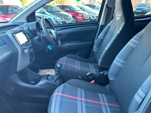 Used Peugeot 108 2015 for sale - 77125815: Photo 8