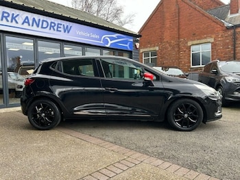 Used Renault Clio 2017 for sale - 77703320: Photo