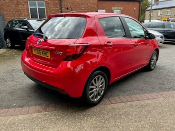 Used Toyota Yaris 2016 for sale - 75912769: Photo