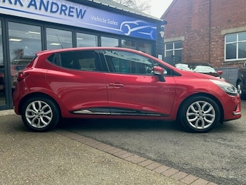 Used Renault Clio 2017 for sale - 77776435: Photo