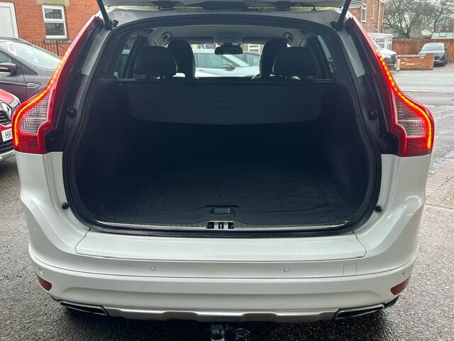 Used Volvo XC60 2013 for sale - 77703322: Photo 10