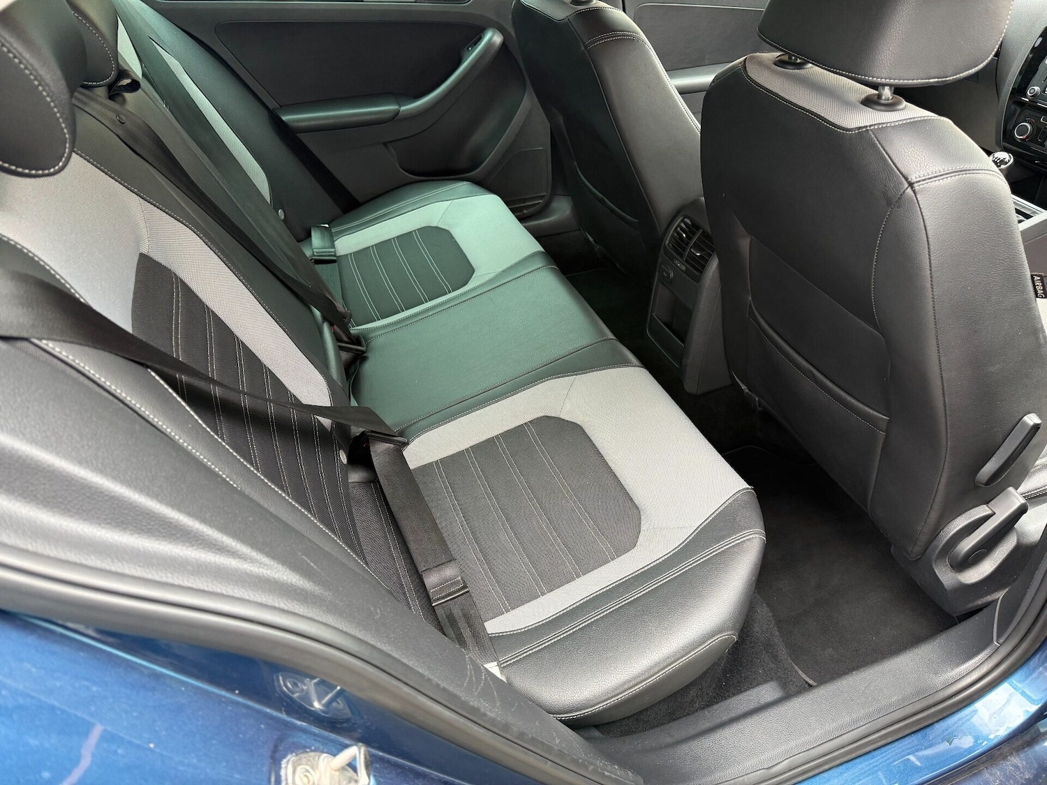 Used Volkswagen Jetta 2016 for sale - 78122865: Photo 9