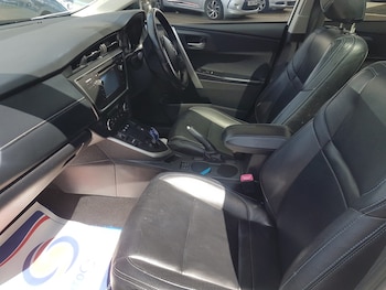 Used Toyota Auris 2014 for sale - 75425724: Photo