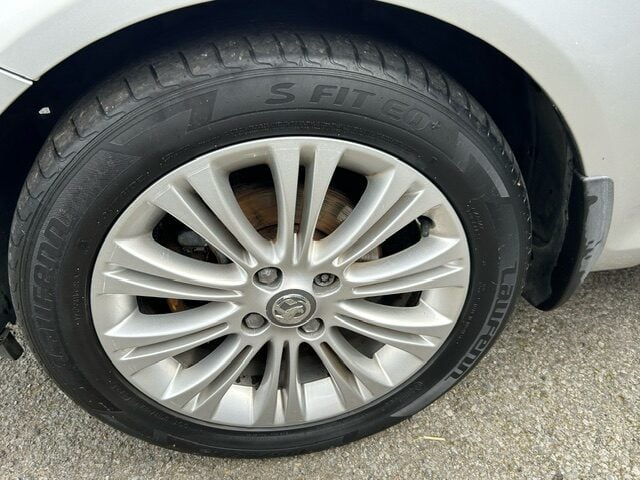 Used Vauxhall Corsa 2011 for sale - 76194628: Photo 8