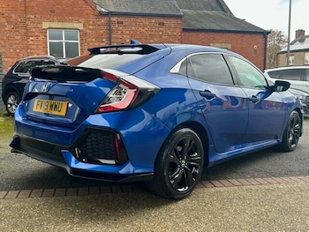 Used Honda Civic 2019 for sale - 76343819: Photo