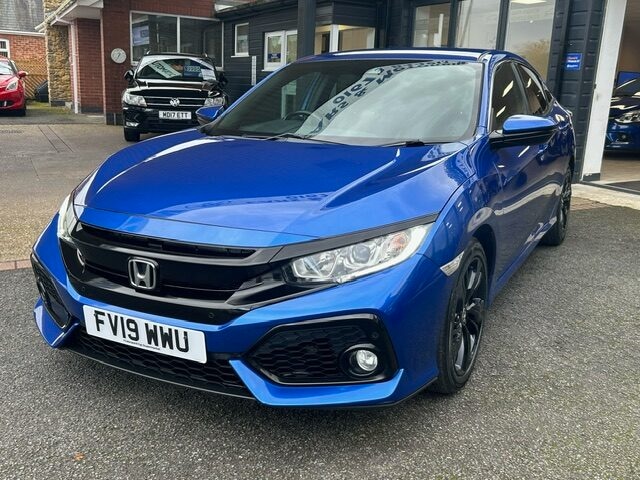 Used Honda Civic 2019 for sale - 76343819: Photo 6