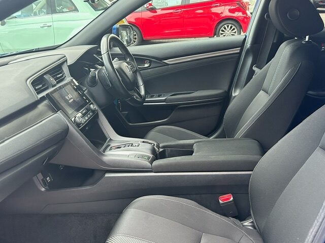 Used Honda Civic 2019 for sale - 76343819: Photo 9