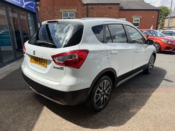 Used Suzuki SX4 S-Cross 2016 for sale - 79055960: Photo