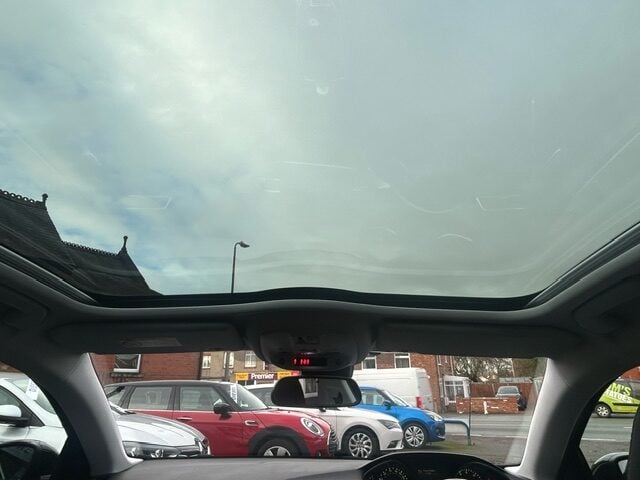 Used Peugeot 308 2014 for sale - 77171368: Photo 11