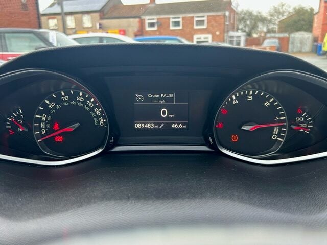 Used Peugeot 308 2014 for sale - 77171368: Photo 14