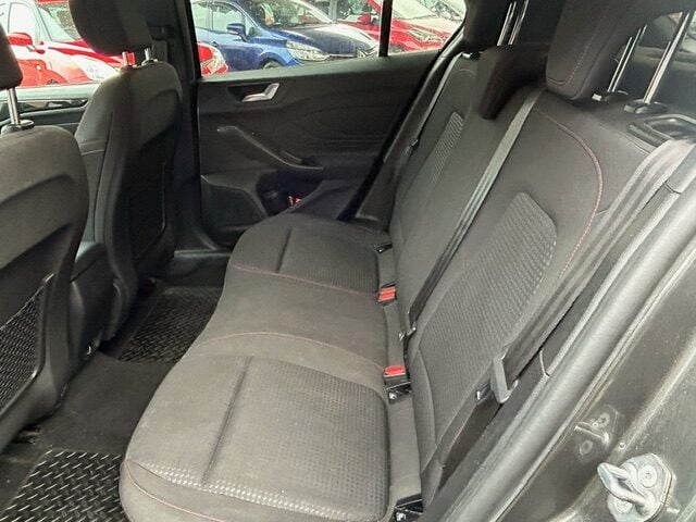 Used Ford Focus 2020 for sale - 76682442: Photo 10