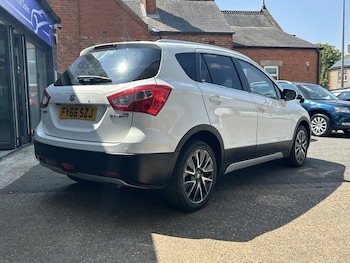 Used Suzuki SX4 S-Cross 2016 for sale - 79173938: Photo