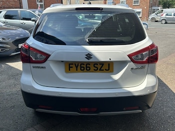 Used Suzuki SX4 S-Cross 2016 for sale - 79173938: Photo