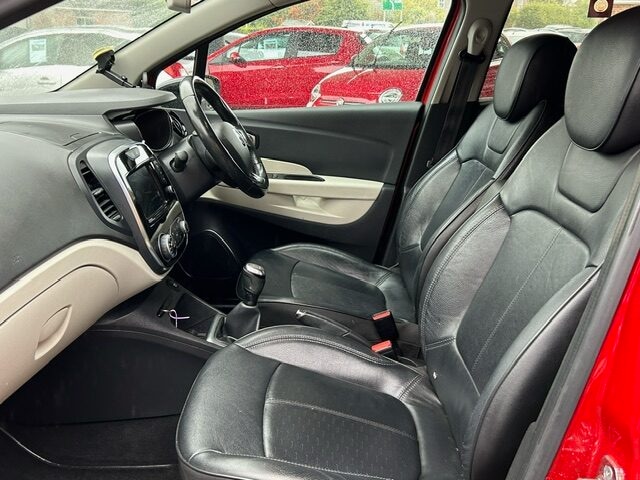 Used Renault Captur 2019 for sale - 76252507: Photo 9