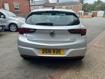 Used Vauxhall Astra 2016 for sale - 75910273: Photo