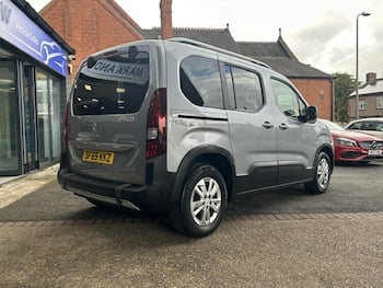 Used Peugeot Rifter 2020 for sale - 79668524: Photo