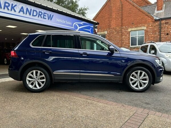 Used Volkswagen Tiguan 2016 for sale - 75667242: Photo 2