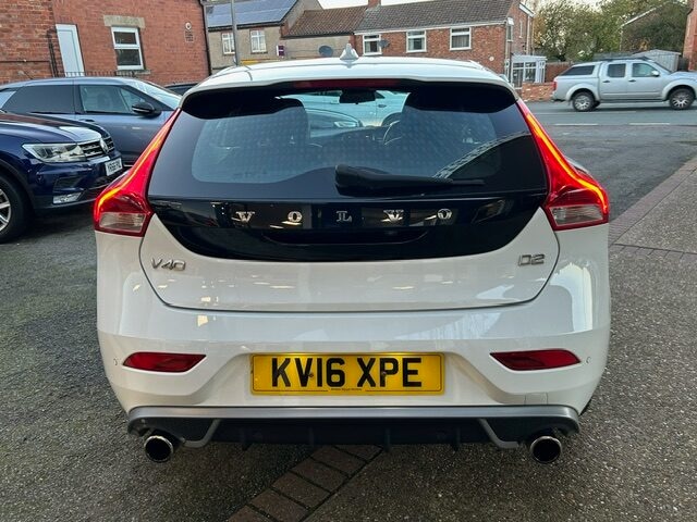 Used Volvo V40 2016 for sale - 76394961: Photo 4