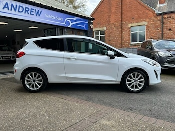 Used Ford Fiesta 2018 for sale - 78313175: Photo