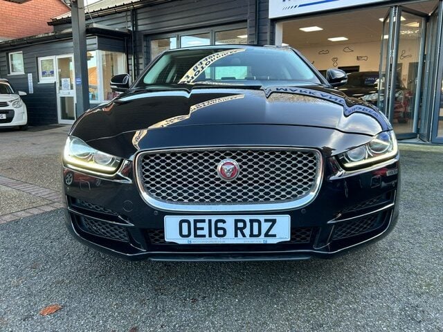Used Jaguar XE 2016 for sale - 77312955: Photo 7
