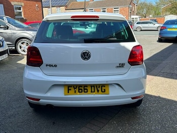 Used Volkswagen Polo 2016 for sale - 78168399: Photo