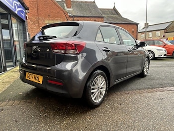 Used Kia Rio 2017 for sale - 79173936: Photo