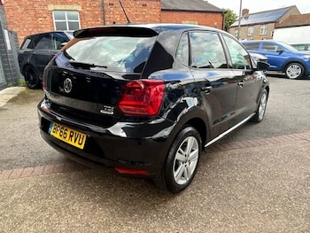 Used Volkswagen Polo 2016 for sale - 75425684: Photo