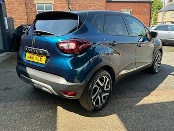 Used Renault Captur 2018 for sale - 78372210: Photo